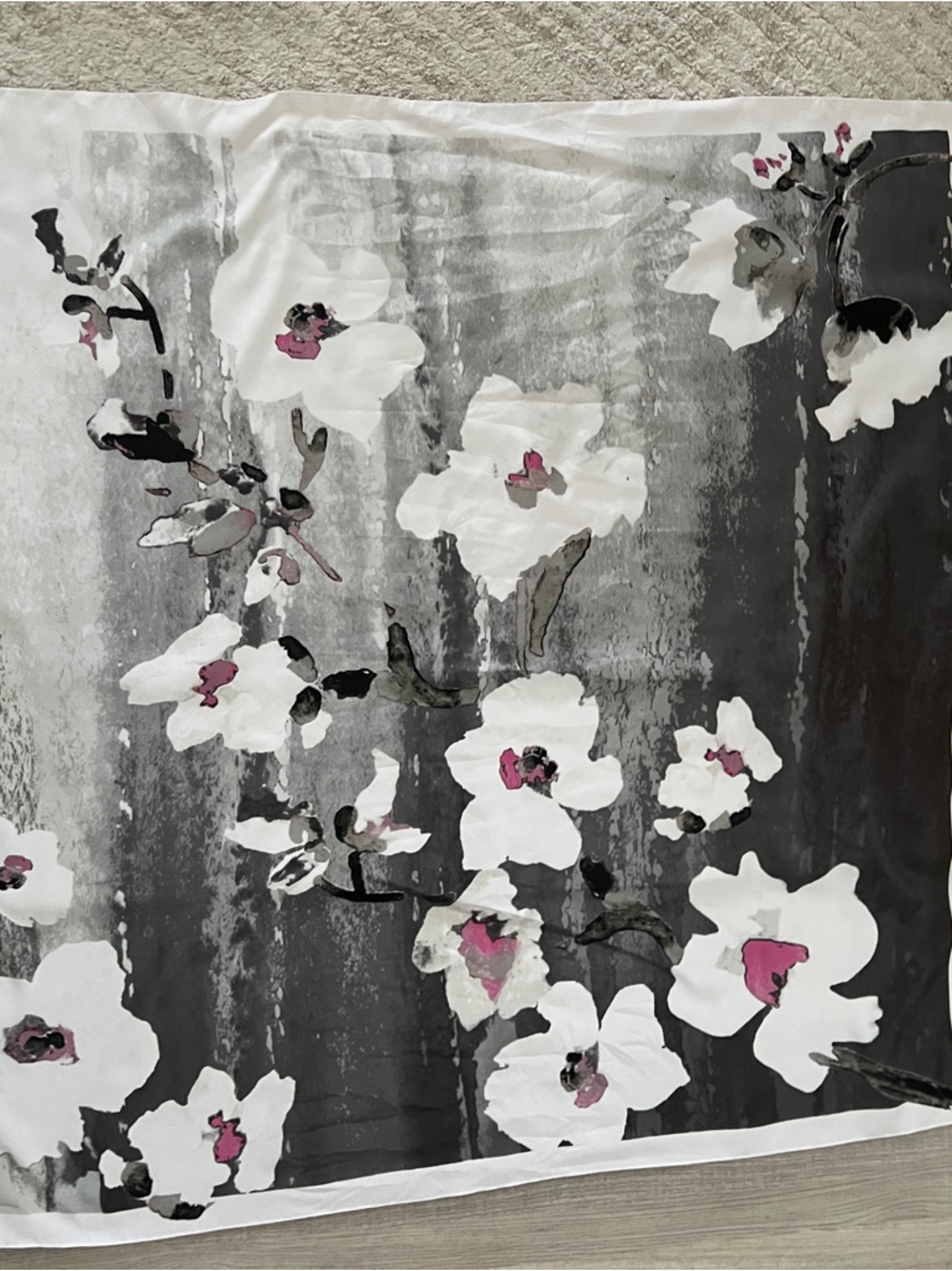 Vince Camuto White Gray Black Pink Floral Accent Skirt